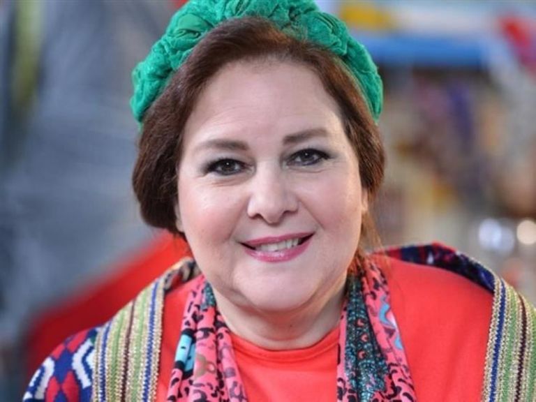 سمير غانم ودلال عبدالعزيز