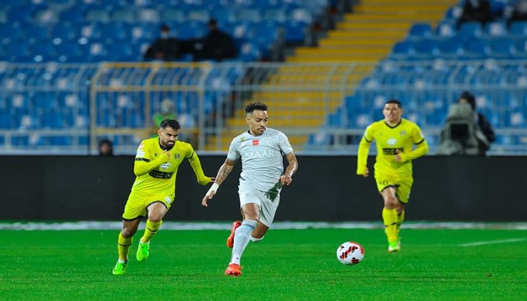 الهلال ضد التعاون