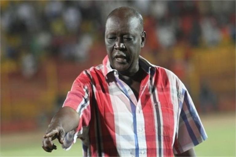 برهان تية مدرب منتخب السودان مصر ضد السودان في كأس العرب 2021