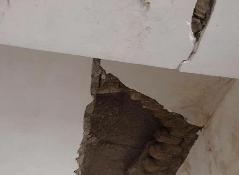 جانب من الدمار الذي خلّفه الزلزال