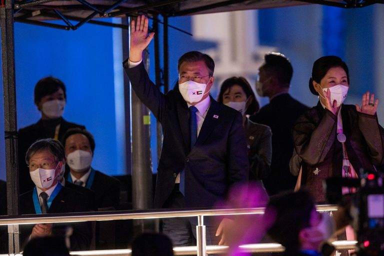 العروض أشعلت حماس الجمهور تحت قطرات المطر