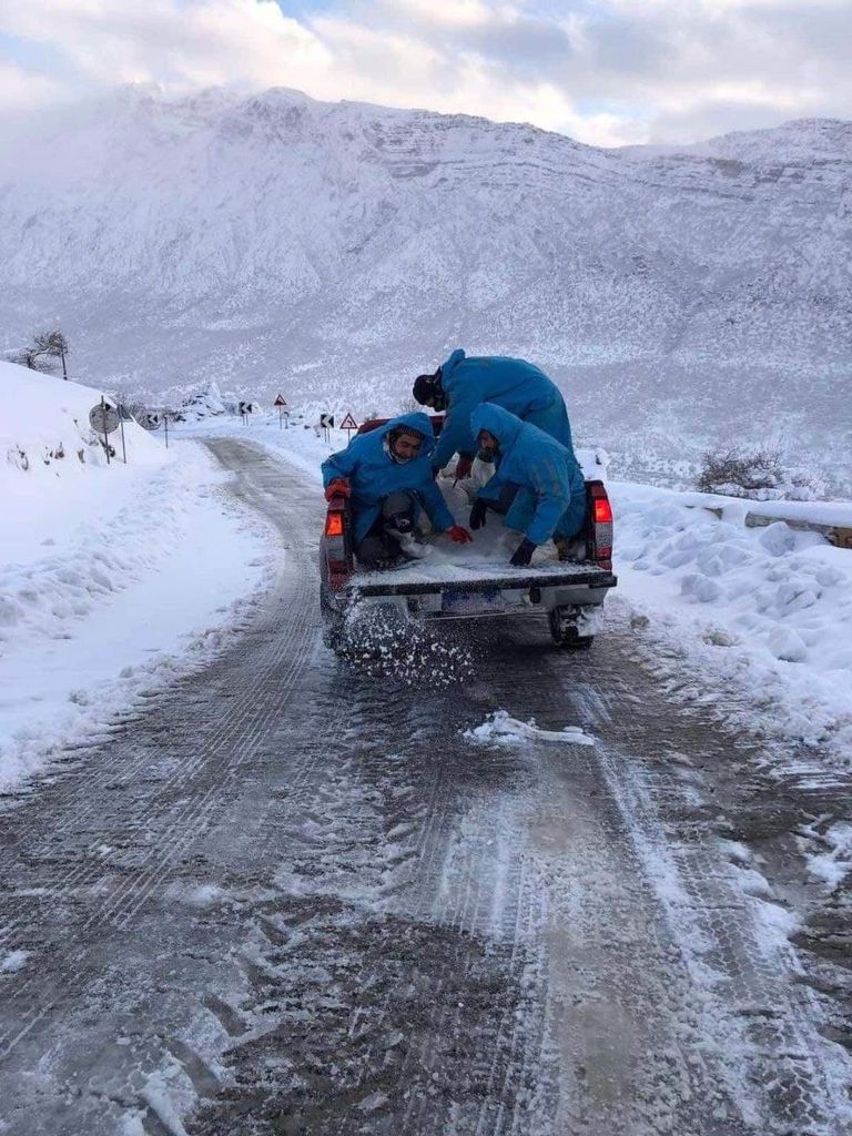 ثلوج كثيفة عند إحدى مناطق السليمانية في كردستان العراق