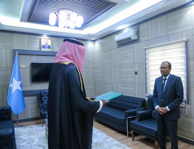 السفير السعودي الجديد لدى الصومال أحمد المولد