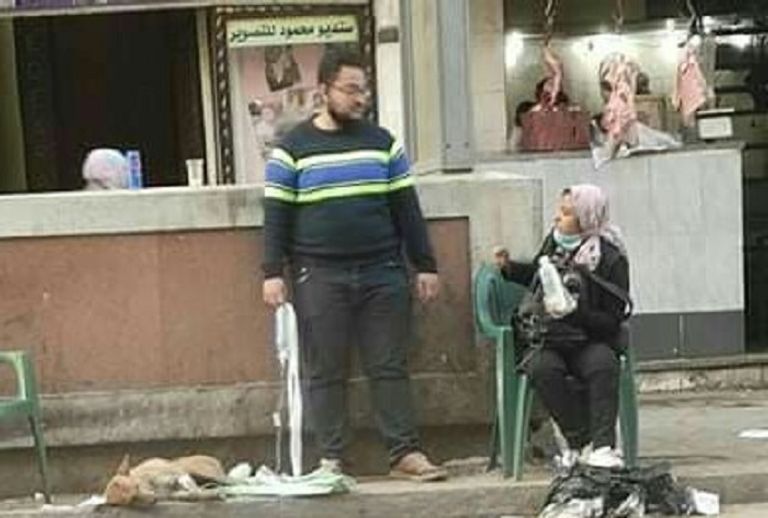 حسن ياسر وزوجته هدى بطلا مهمة إنقاذ الكلبة المسمومة 