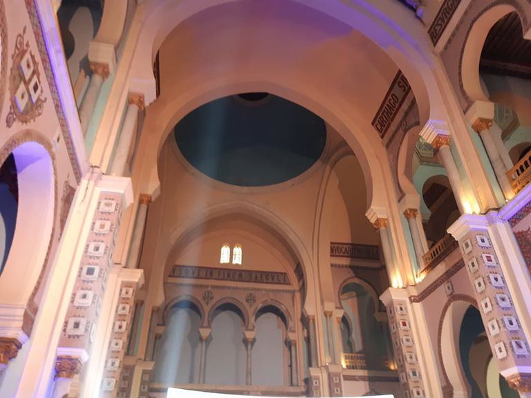 صورة لكاتدرائية قرطاج