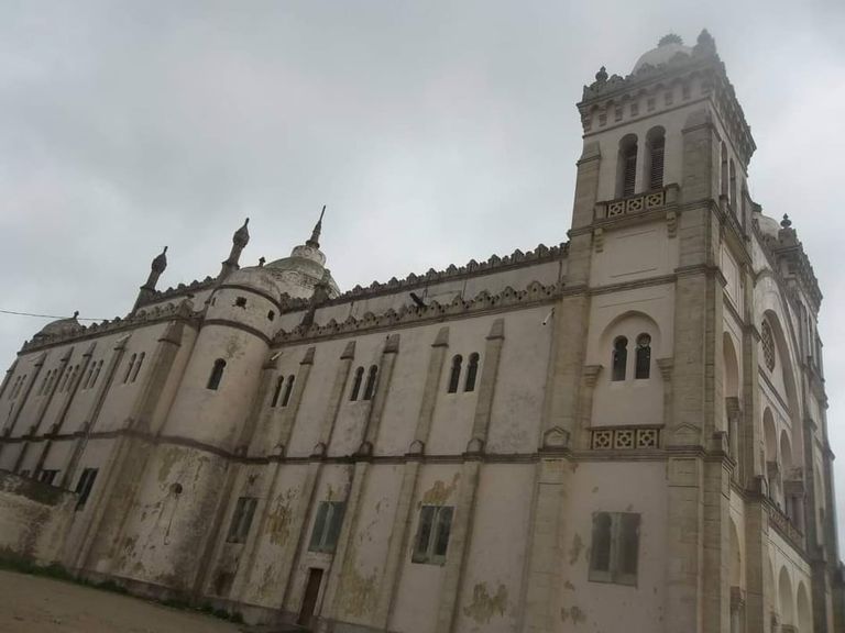 صورة لكاتدرائية قرطاج