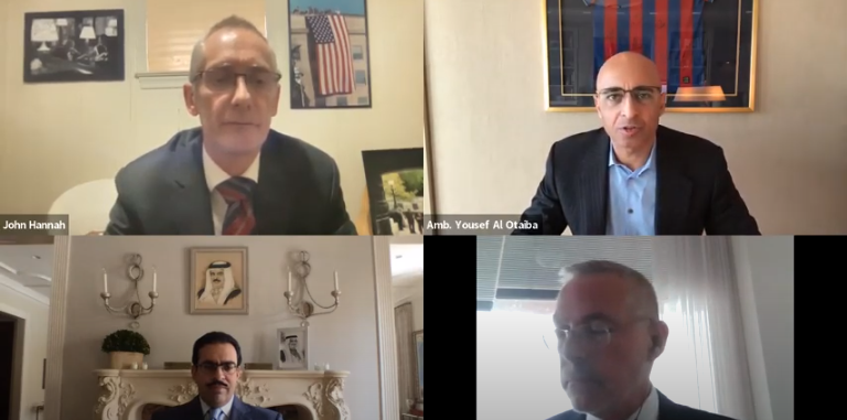 العتيبة خلال الندوة