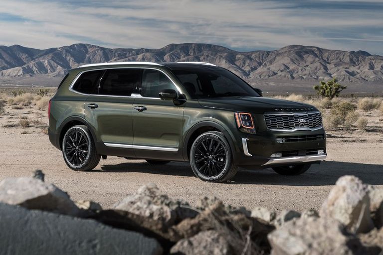 طراز Kia Telluride سيارة Toyota Highlander