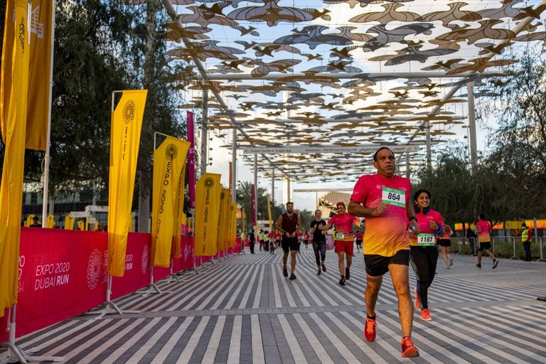 جانب من سباق الركض في إكسبو دبي