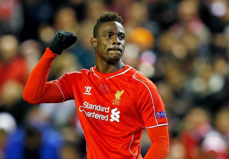 ماريو بالوتيلي عثمان ديمبلي بقميص برشلونة