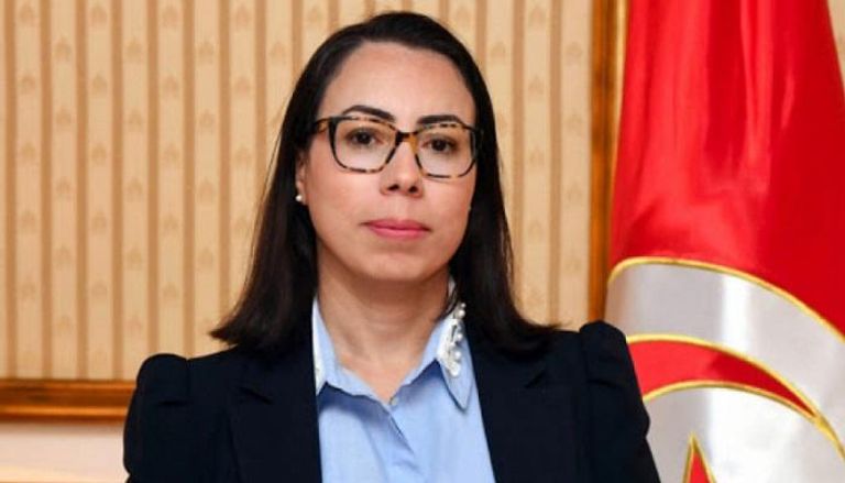 مديرة الديوان الرئاسي التونسية نادية عكاشة