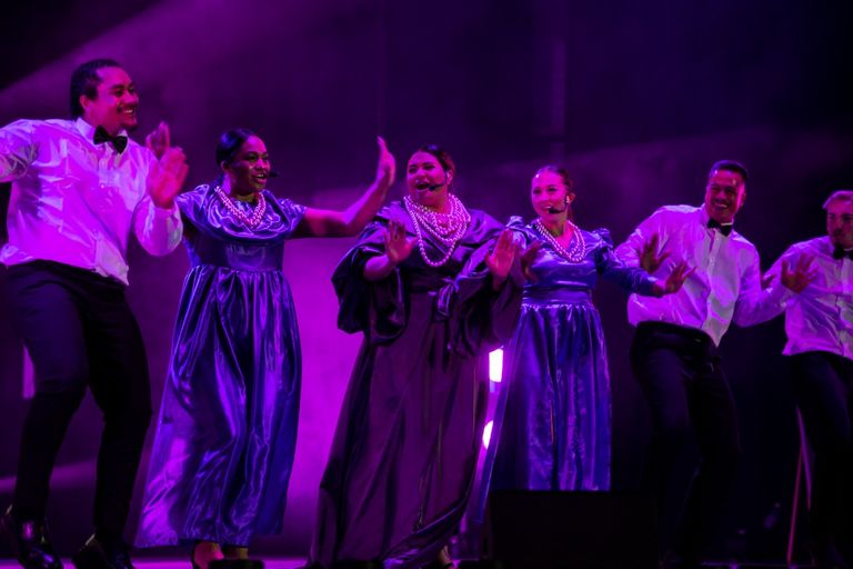 جانب من العرض الفني في إكسبو دبي