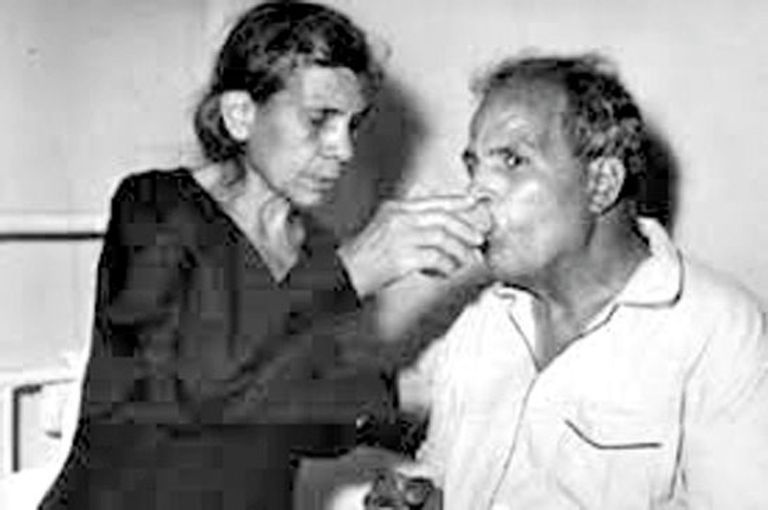 الفنان عبدالفتاح القصري