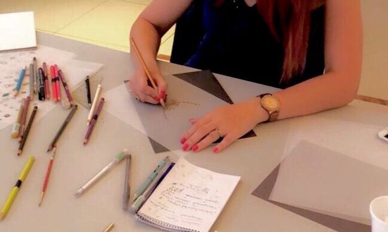 مصممة المجوهرات اللبنانية لمى داعوق