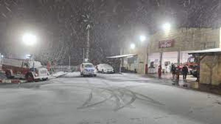 الثلوج بالقدس مساء الأربعاء