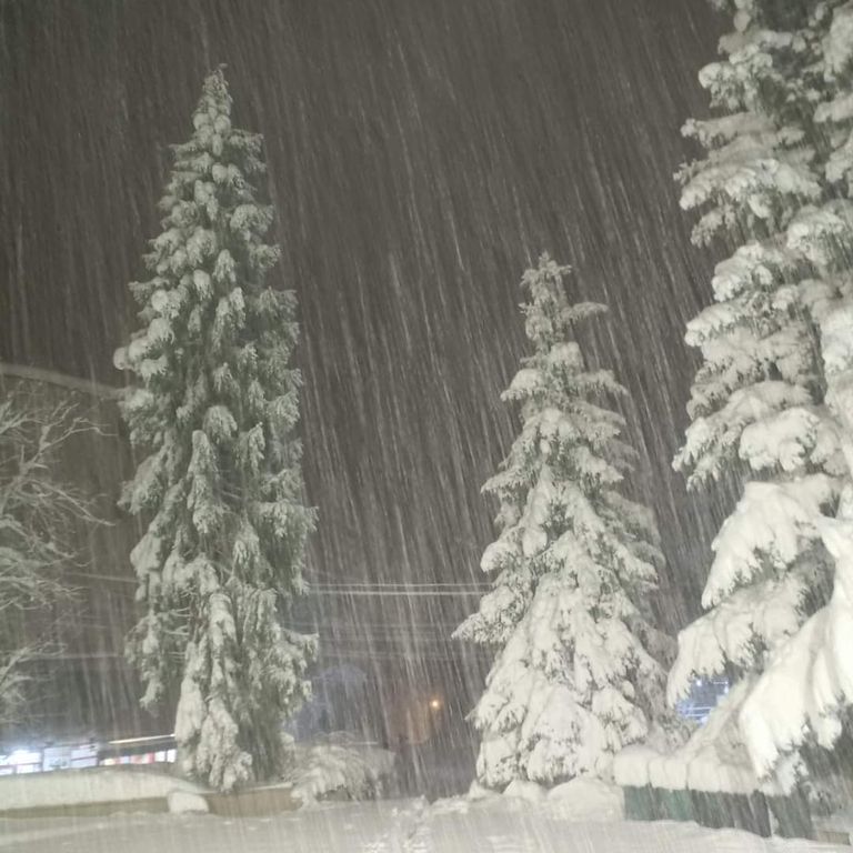 عاصفة ثلجية في لبنان