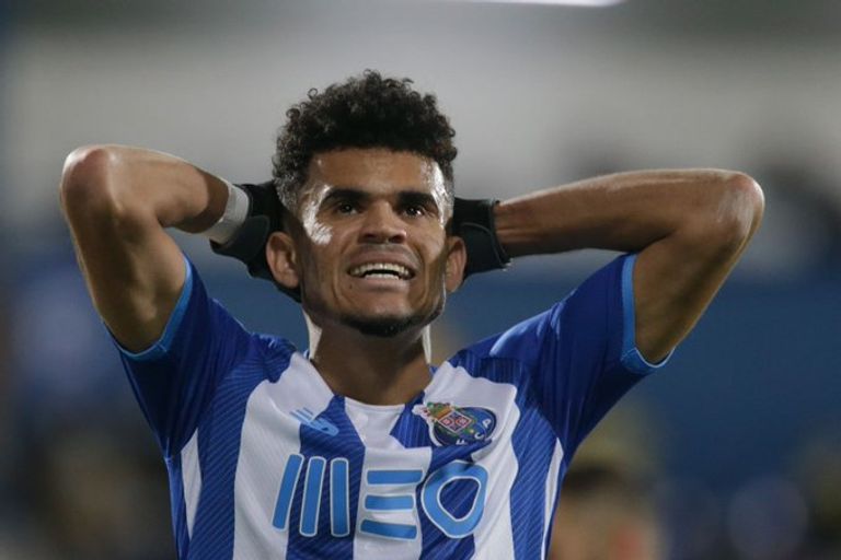 لويز دياز  محمد صلاح