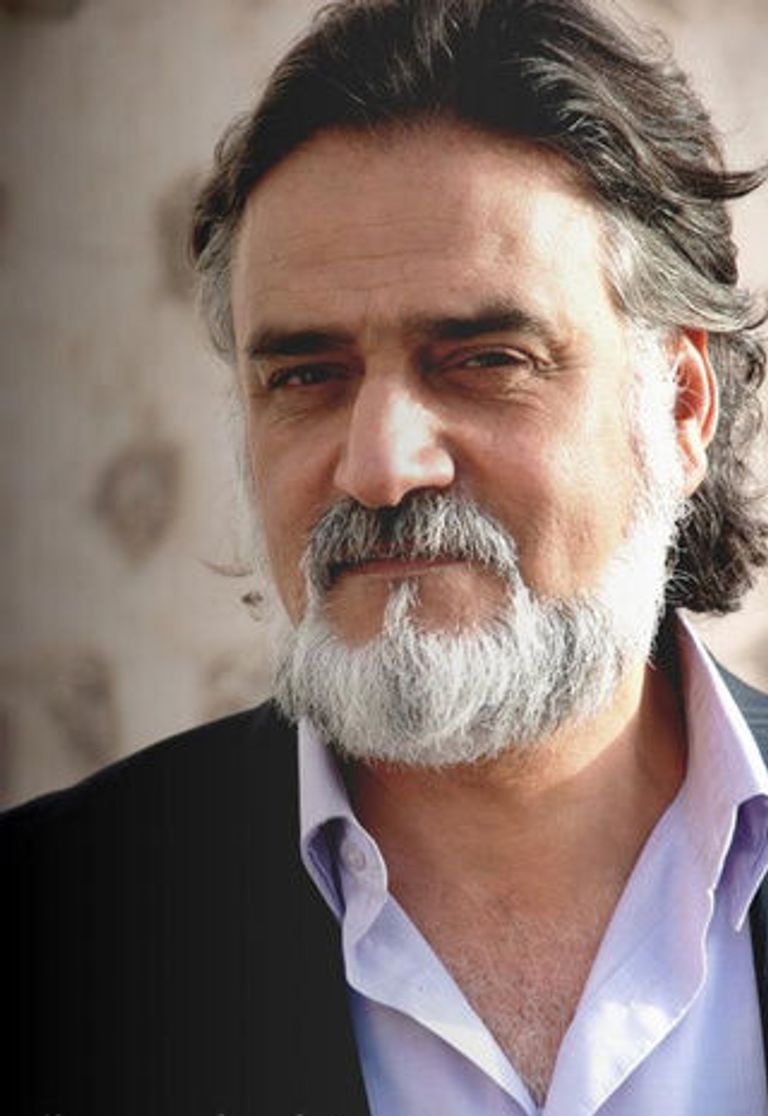 الفنان العراقي محمود أبوالعباس