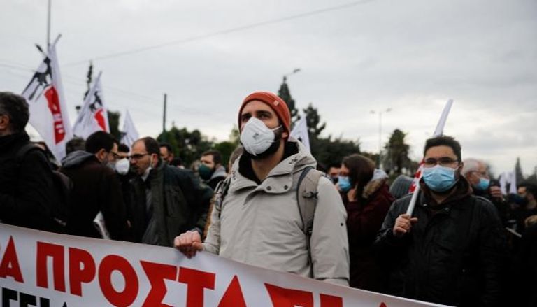 احتجاجات في اليونان على تعامل الحكومة مع الكوارث الطبيعية
