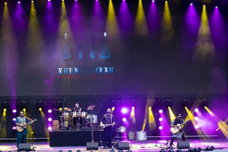 حفل فرقة "خوماريان" الباكستانية في إكسبو دبي 