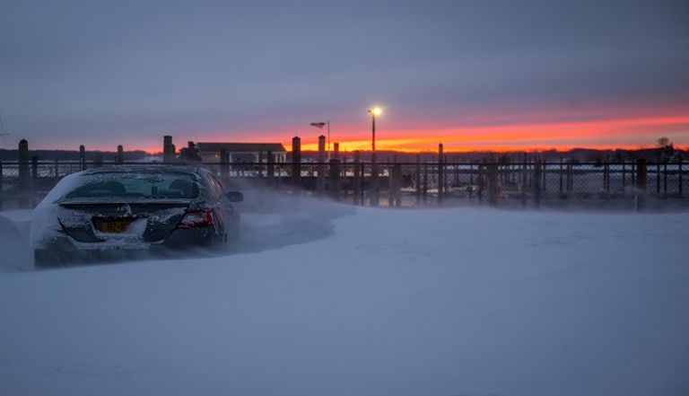 عاصفة ثلجية شديدة في الولايات المتحدة 