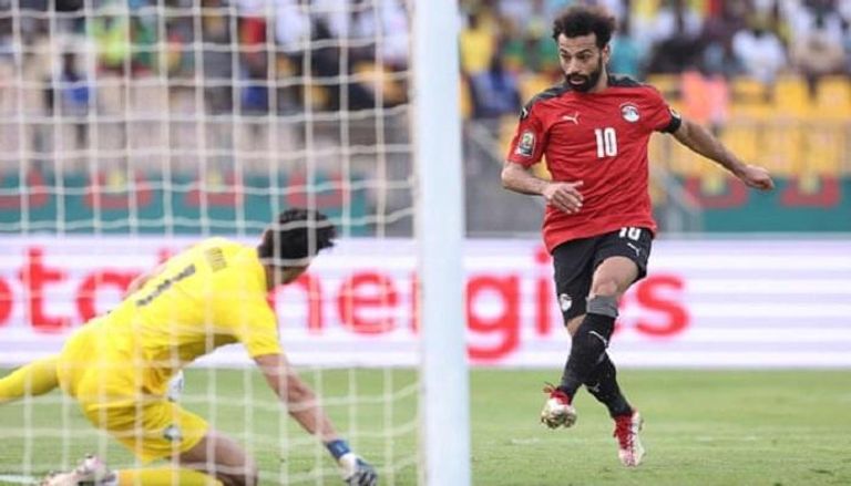 محمد صلاح يسجل في مباراة مصر والمغرب