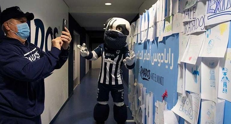 رسائل الأطفال تدعم مونتيري المكسيكي في كأس العالم للأندية فريق مونتيري المكسيكي