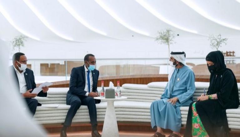 محمد بن راشد يلتقي رئيس وزراء الصومال
