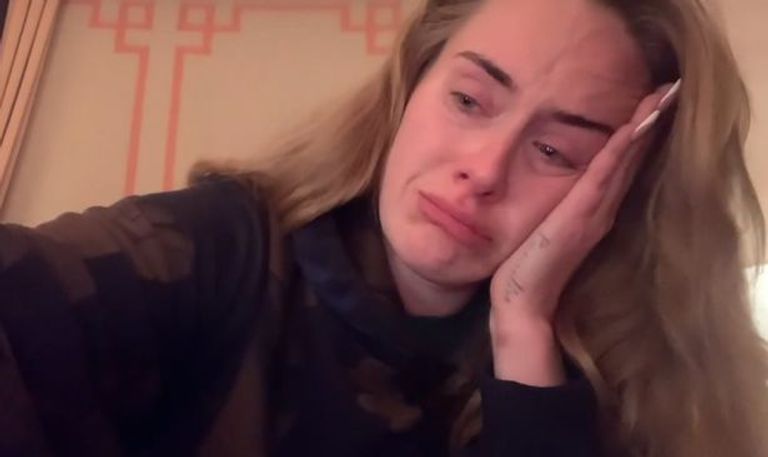 مغنية البوب الإنجليزية أديل