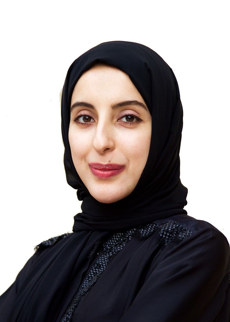 شعار مركز الشباب العربي