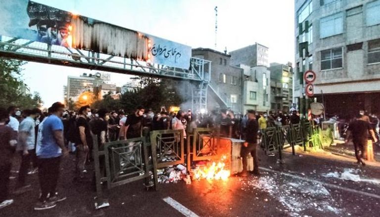 احتجاجات عارمة في إيران عقب مقتل مهسا أميني