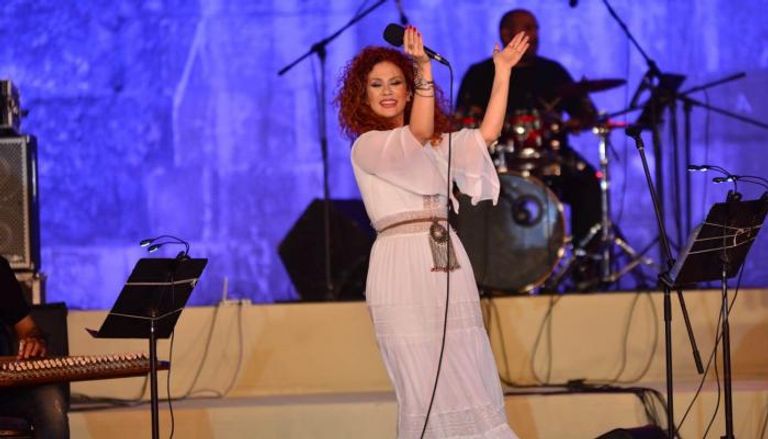 المغنية السورية لينا شماميان