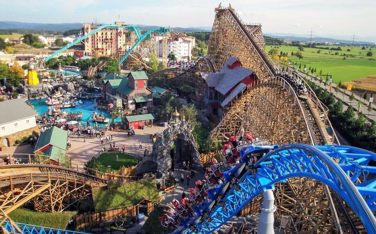 يوروبا بارك في ألمانيا أكثر الحدائق الترفيهية في أوروبا أكثر 5 حدائق ترفيهية زيارة في أوروبا لزيارة الأدرينالين