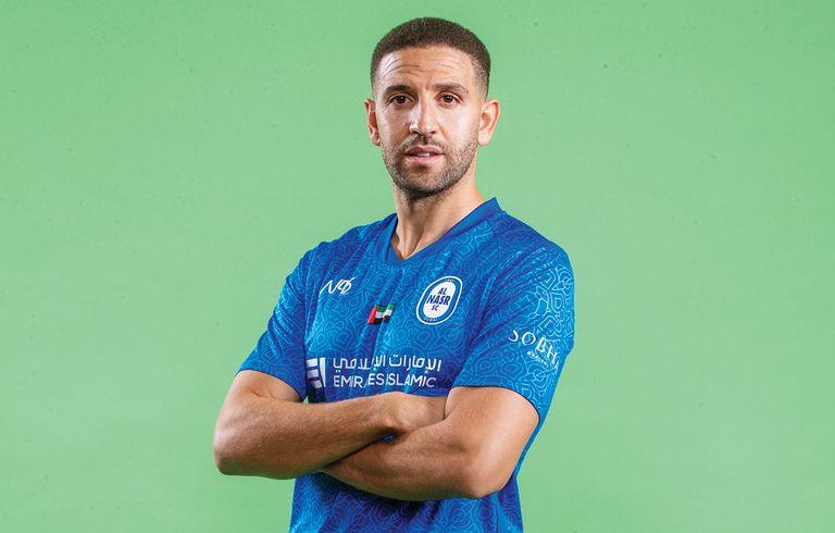 عادل تاعرابت عادل تاعرابت بقميص منتخب المغرب