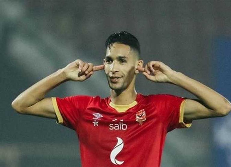 بدر بانون لاعب الأهلي المصري السابق الأهلي المصري