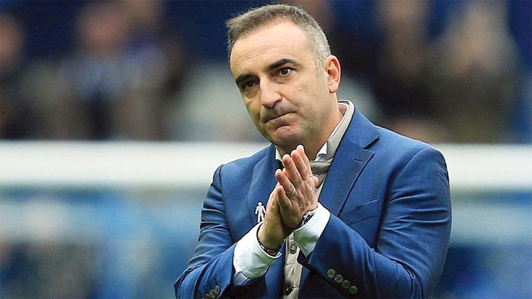 كارلوس كارفالهال مدرب الوحدة الإماراتي السابق كارلوس كارفالهال مدرب الوحدة الإماراتي السابق