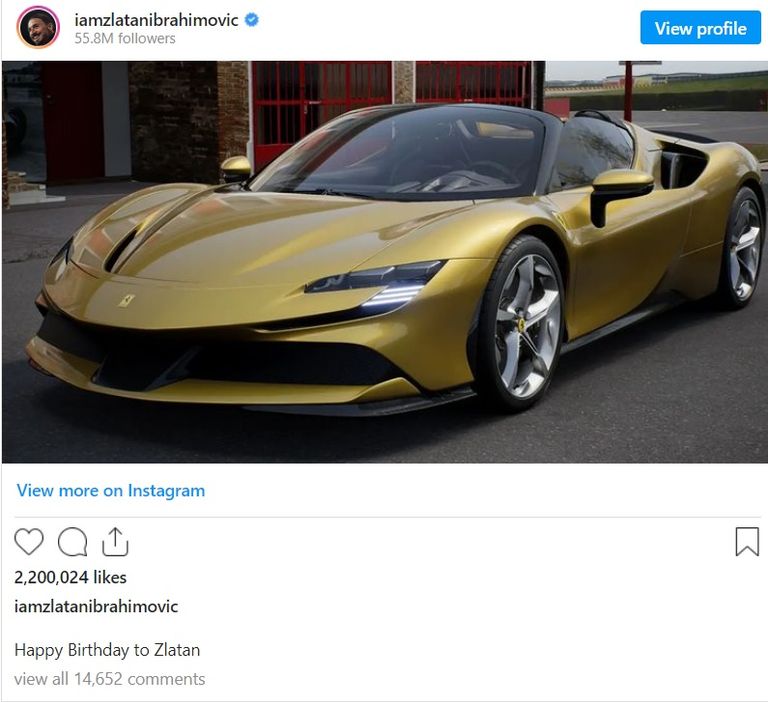 زلاتان إبراهيموفيتش مهاجم ميلان