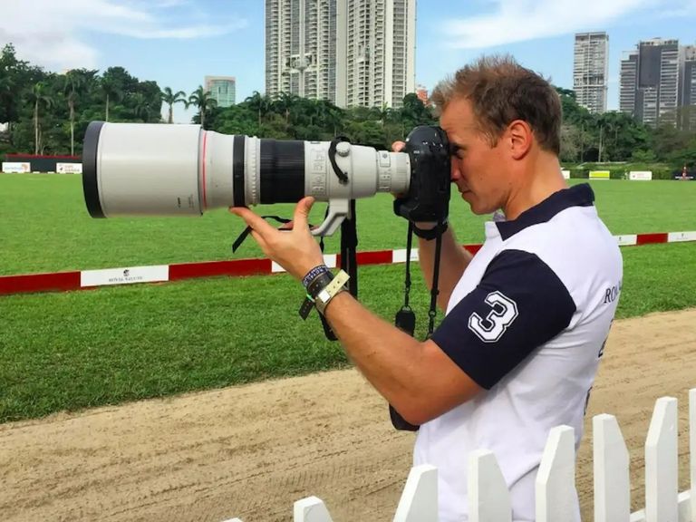 إحدى الصور التي التقطها المصور كريس في جنازة الملك إليزابيث