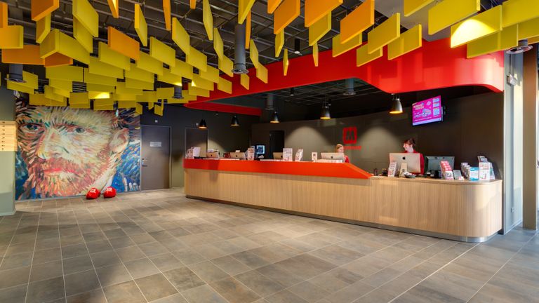 فندق ماينينجر أمستردام سيتي ويست أحد أفضل الفنادق في أمستردام السياحة في أمستردام… 5 مزارات سياحية في أوروبية رائعة