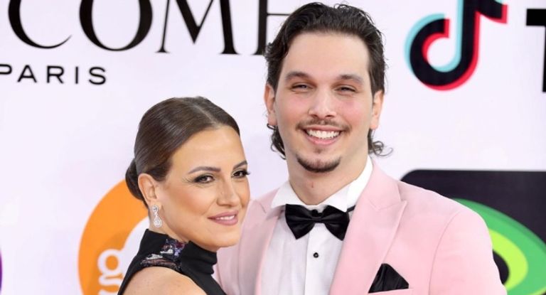 ريهام عبد الغفور وابنها الفنانة ريهام عبد الغفور