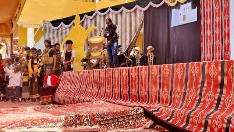 يمنيون في محافظة المهرة يحتفون بلغتهم الخاصة