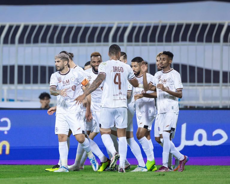 فريق الشباب - الدوري السعودي