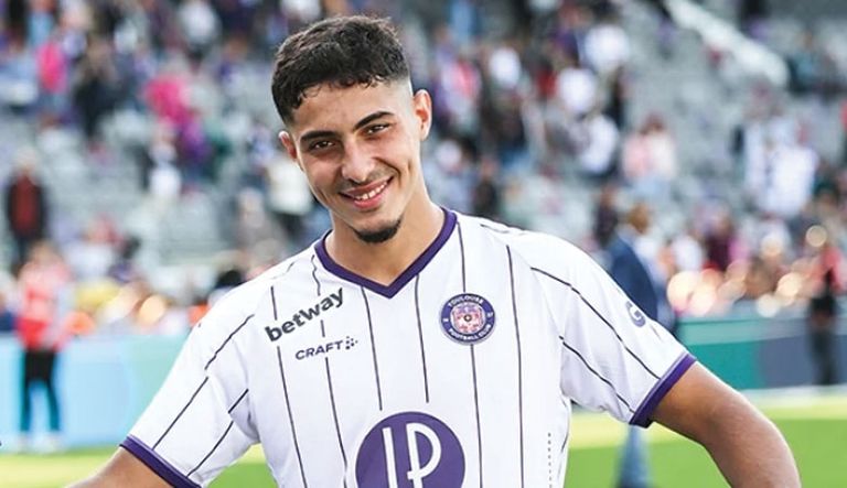 جمال بلماضي مدرب منتخب الجزائر