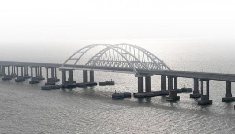 جسر القرم شريان الحياة للجيش الروسي في أوكرانيا