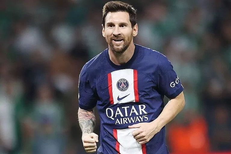 برشلونة يجهز لعودة ليونيل ميسي سيرجيو بوسكيتس - لاعب برشلونة