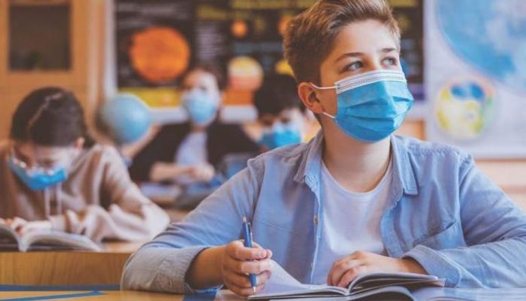 الطلاب وضغوط الدراسة