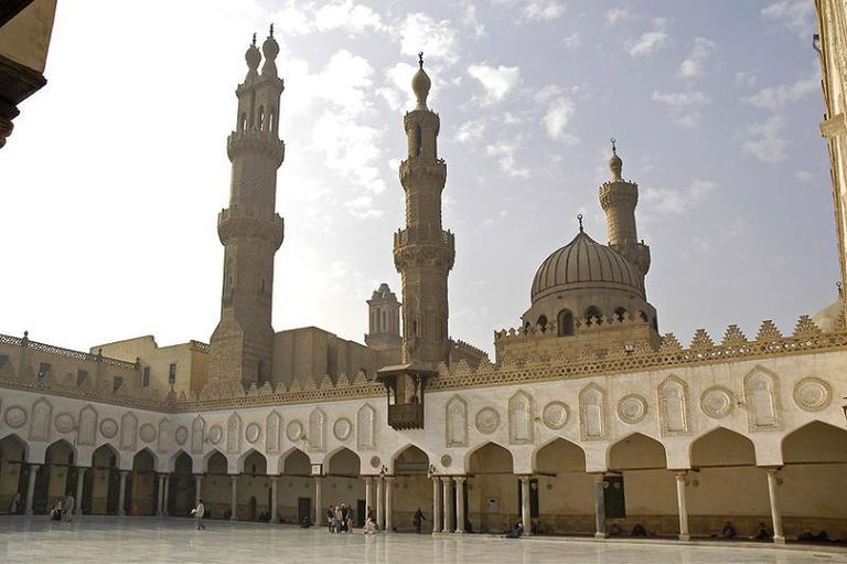  السياحة الدينية واحدة من أنواع السياحة في مصر