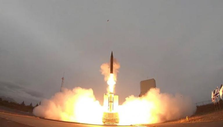 لحظة إطلاق صاروخ "آرو " الإسرائيلي- أرشيفية