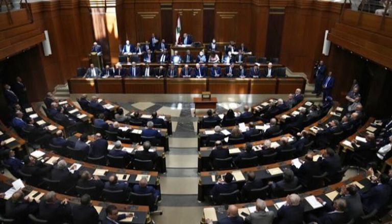البرلمان اللبناني في جلسته السابقة لانتخاب رئيس للبلاد