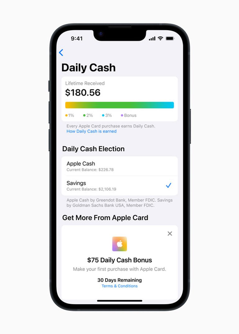 يعرض تطبيق Apple Wallet حساب توفير خاص بـ Apple Card
